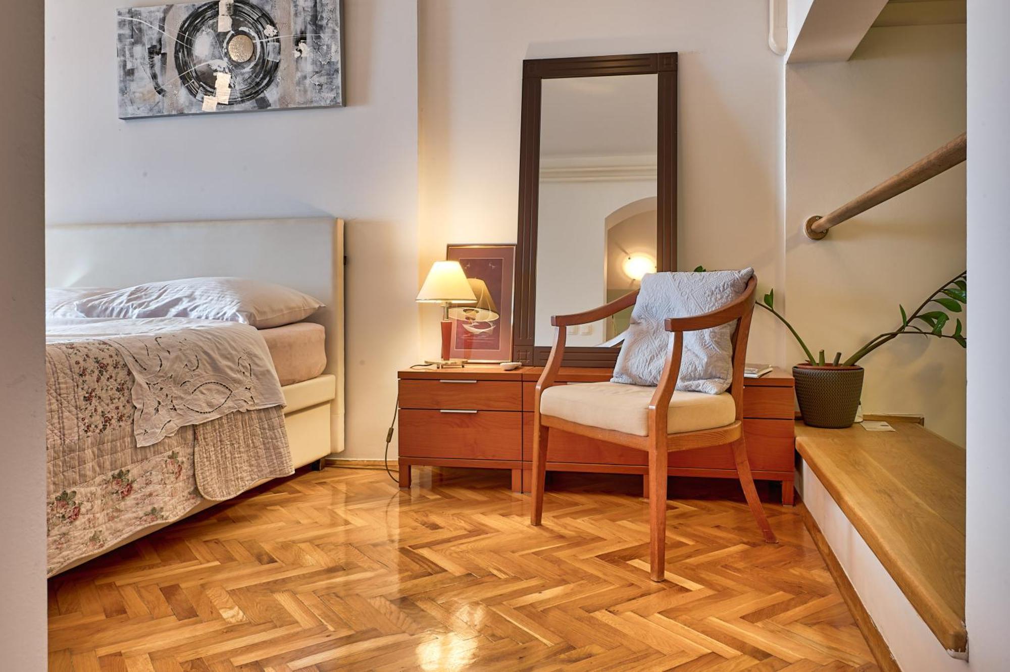 Apartmani Frlan Ii. 卡斯塔 外观 照片